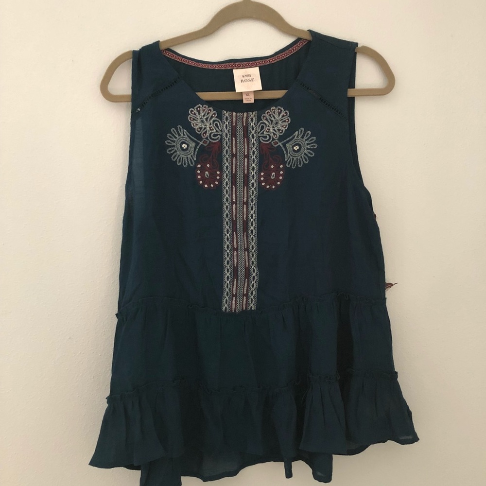 Knox Rose Embroidered Tank